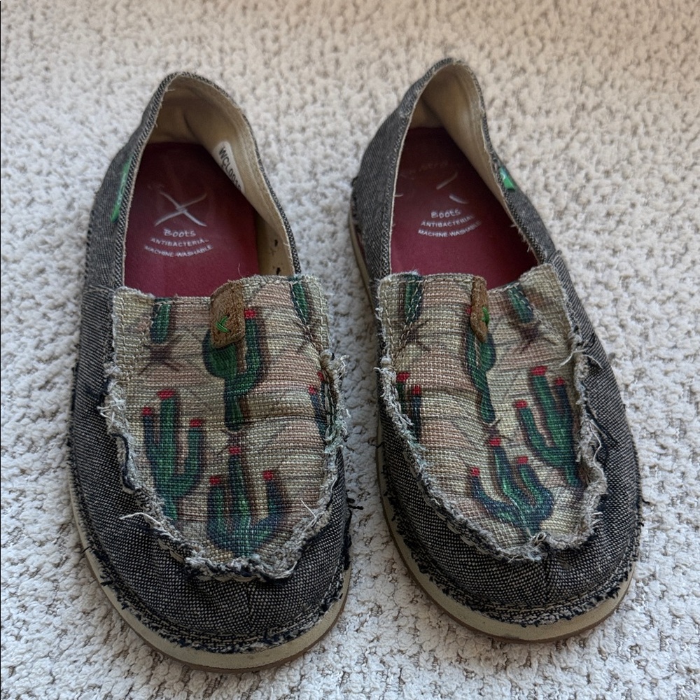Twisted X Cactus Print Slip-On‎ Shoes